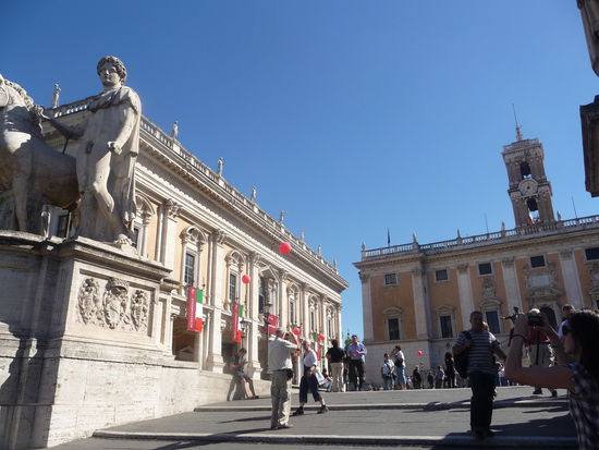 Die Treppe zum Kapitol und der Kapitolsplatz wurde von Michelangelo entworfen