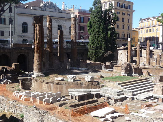 Der Kreisförmige Tempel B