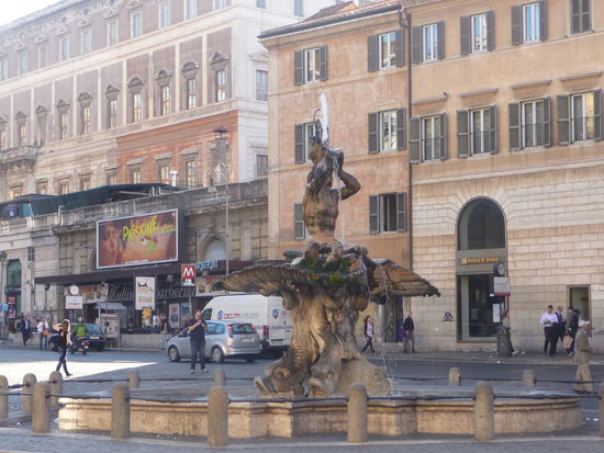 Brunnen in der Nähe der spanischen Treppe