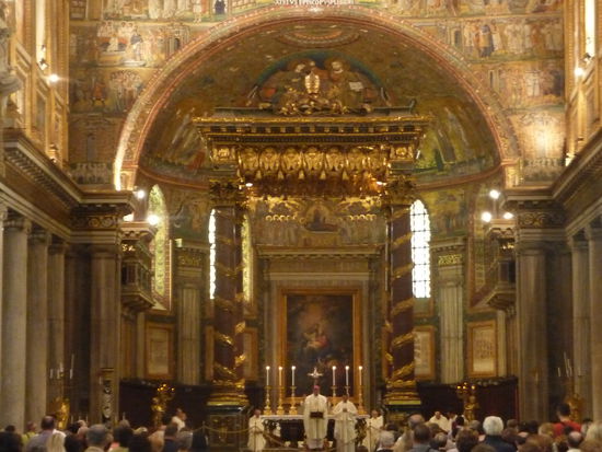 Papstaltar in der Santa Maggiore
