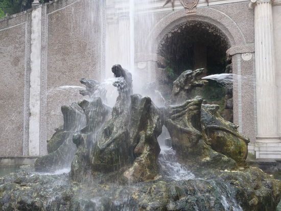 Drachen Brunnen