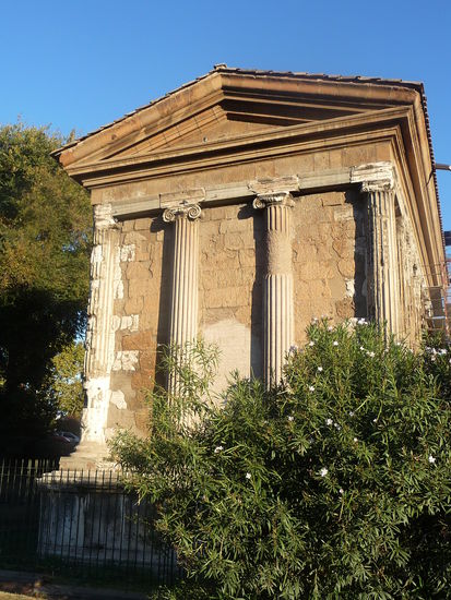 Tempel der Fortuna Verilis am Forum Boarium