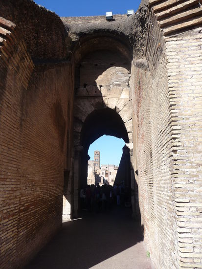 In der oberen Etage des Klosseums