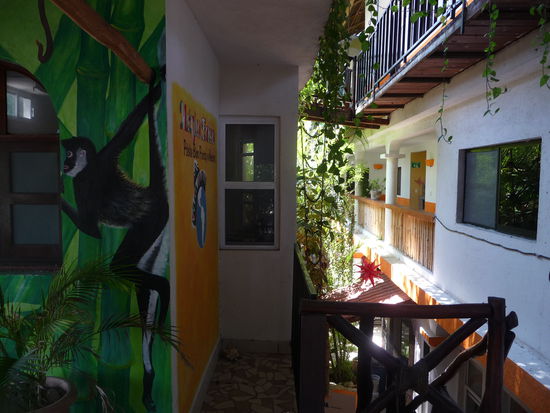 Obere Etage - rechts das Fenster zu meinem Zimmer