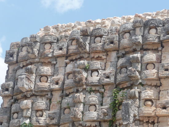 Chaak Masken am Palast