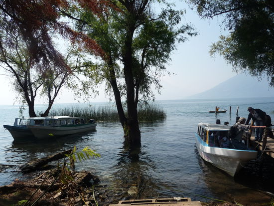 Ankunft am anderen Ufer des Sees