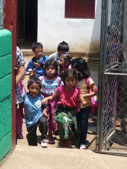 Schulschluß für die Kinder der spanischen Schule