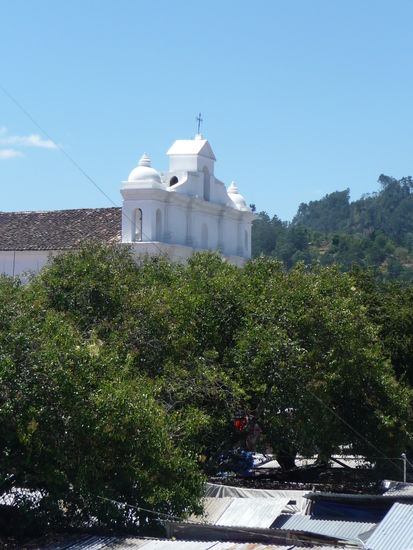 Blick auf die Kirche Iglesia de Santo Tomas
