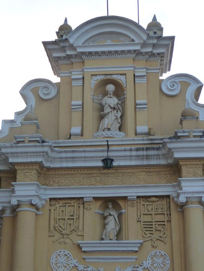 Kirche Iglesia de San Pedro