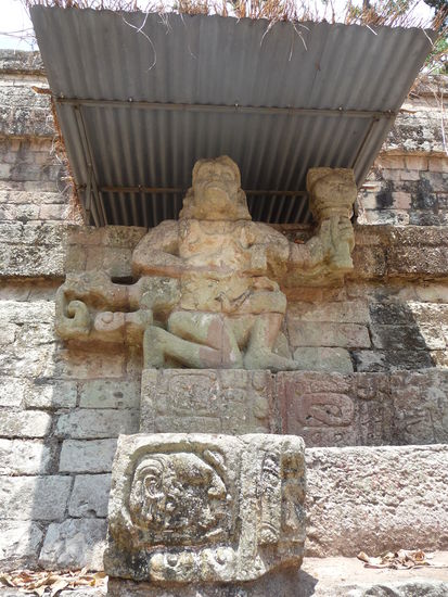 Windgott am Tempel 11