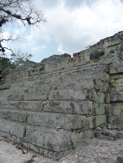 Treppe auf Tempel 22
