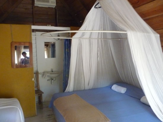 Mein Zimmer mit riesigen Moskitonetzen