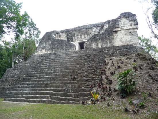 Tempel in der Zone Nord Komplex P