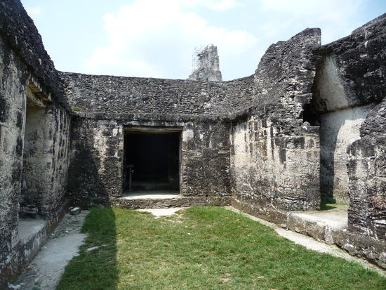 Innenhof der Zentral Akropolis