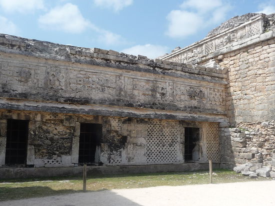 Las Monjas Mittelteil