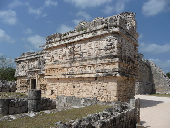 Las Monjas - Iglesia
