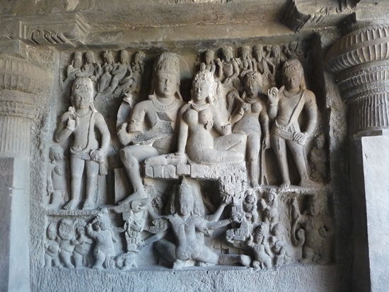 Hindu Tempel 29  Ravan Shaking Mount Kailas