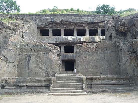 Buddhistische Höhle 12 - Tin Tala