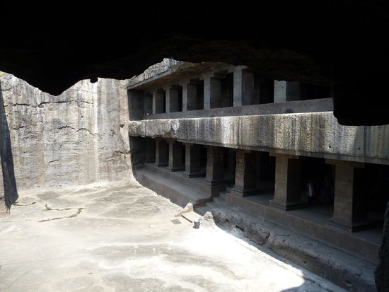 Buddhistische Höhle 12 - Tin Tala