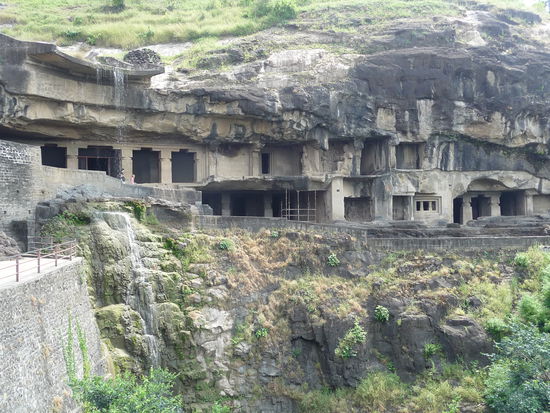 Buddhistische Höhlen 1 bis 3
