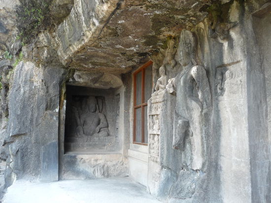 Buddhistische Höhlen 1 bis 3