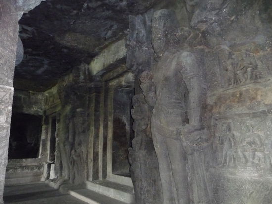 Buddhistische Höhlen 1 bis 3