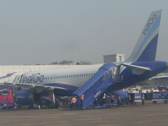Maschine der IndiGo in Mumbai