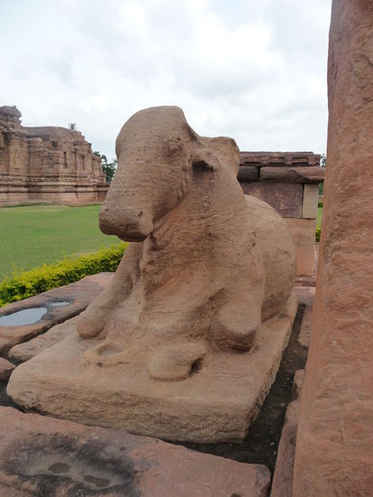Tempelanlage von Pattadakal - Heilige Kuh