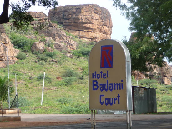 Das Hotel etwa 2 Km außerhalb von Badami hat mir sehr gut gefallen