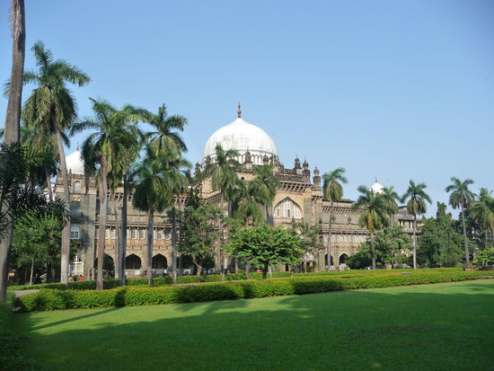 Prince of Wales Museum - Es gehört zu den 3 größten und bedeutensten Museen in Indien.Es beherbergt eine Textil und Waffensammlung und eine sehenswerte archäologische Abteilung.
