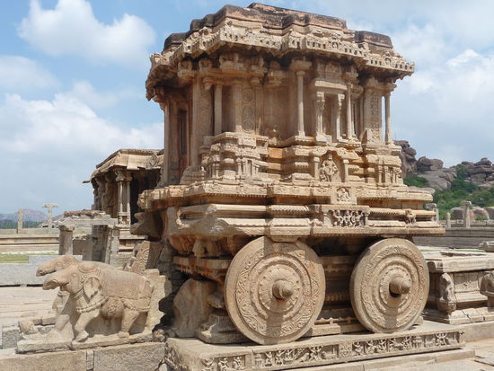 Prozessionswagen im Vitthal Swami Tempel