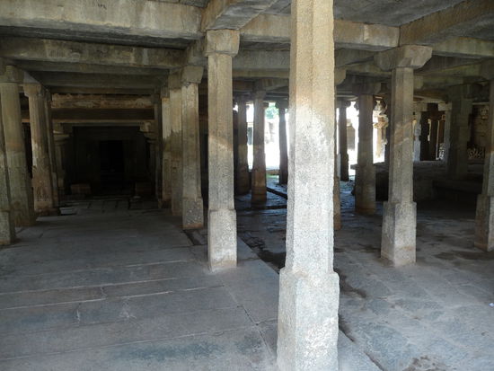 Underground Shiva Tempel