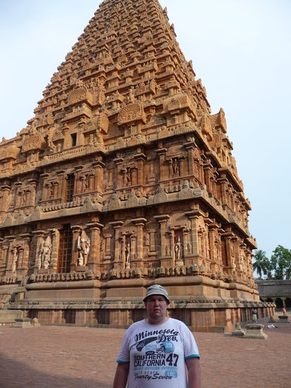 Ich vor dem Hauptturm