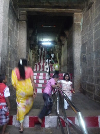 Mein Aufstieg im Rock Fort beginnt über endlose Treppenstufen.