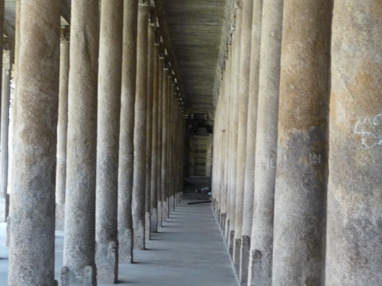 Tausend Säulen Halle