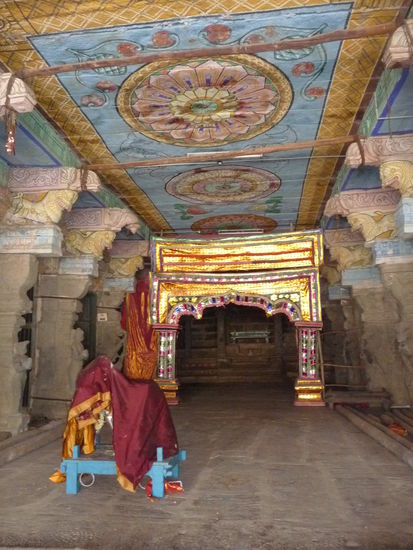 Im Gokarneshwara Tempel von Pudokkottai
