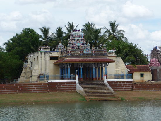 Am Dorfteich von Chettinad