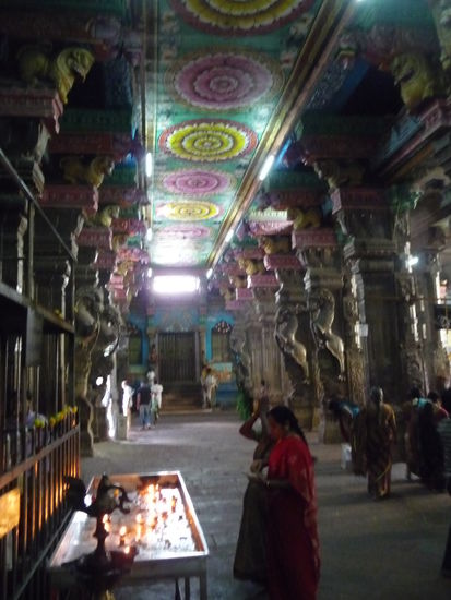 In einer der Tempelhallen