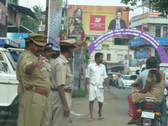 Polizei achtet auf Verkehr