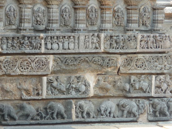 Wunderschöne Reliefs