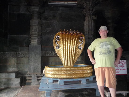 Ich im Tempel von Belur