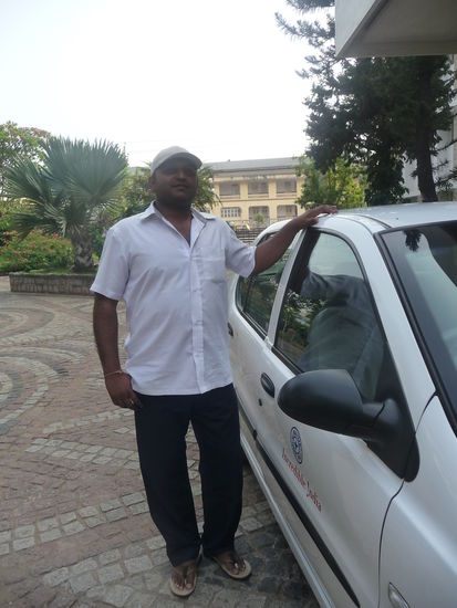 Mein zuverlässiger Fahrer Ratesh