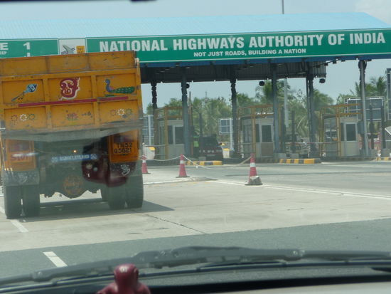 Mautstelle kurz vor Ponchi