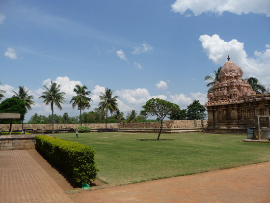Blick übers Gelände