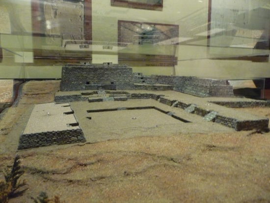 Model des religiösen Zentrums von Chavin de Huantar einer Kultur die 800 bis 200 v. Chr. Ihre Blütezeit hatte und heute zum UNESCO WELTKULTURERBE zählt