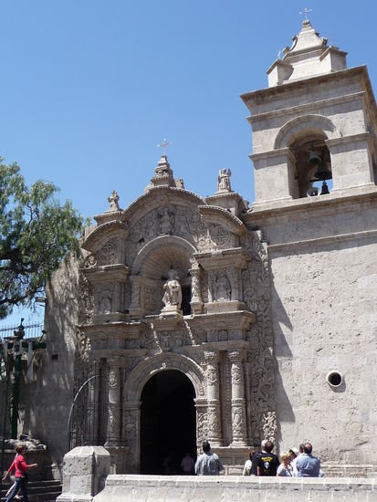 Kirche San Juan Bautista im schönen kolonialen Stadteil Yanahuara