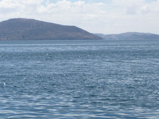 Fahrt über den Titicaca See
