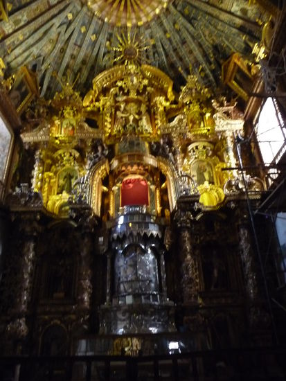 Goldene Pracht in der barocken Jesuitenkirche von Andahuaylillas
