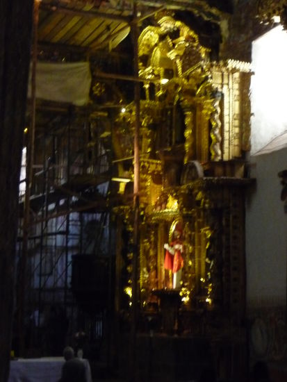 Goldene Pracht in der barocken Jesuitenkirche von Andahuaylillas