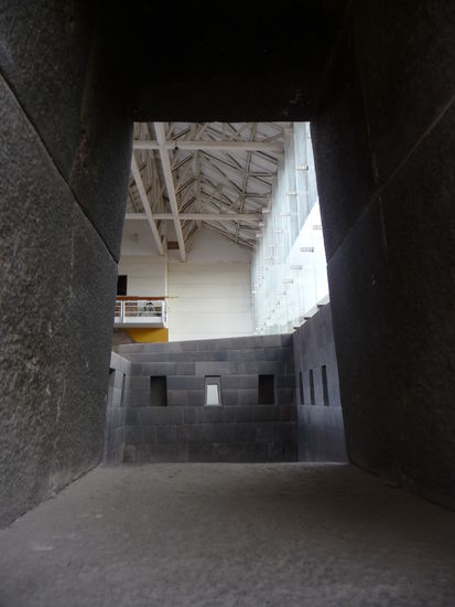 Reste des alten Inkatempels in der Santo Domingo Kirche